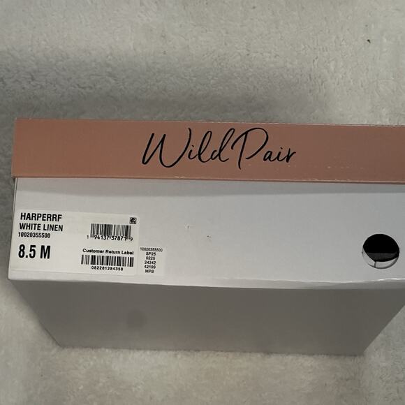 Wild pair Harperr White Linen Strap Sandals Cork Heel 8.5 NEW - Picture 14 of 15